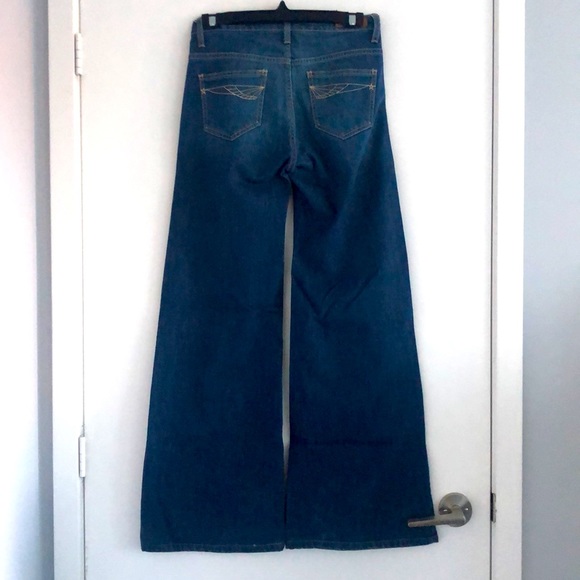 Aritzia 18th Amendment ‘Colbert’ High Rise Wide Flair Jean - Picture 2 of 3